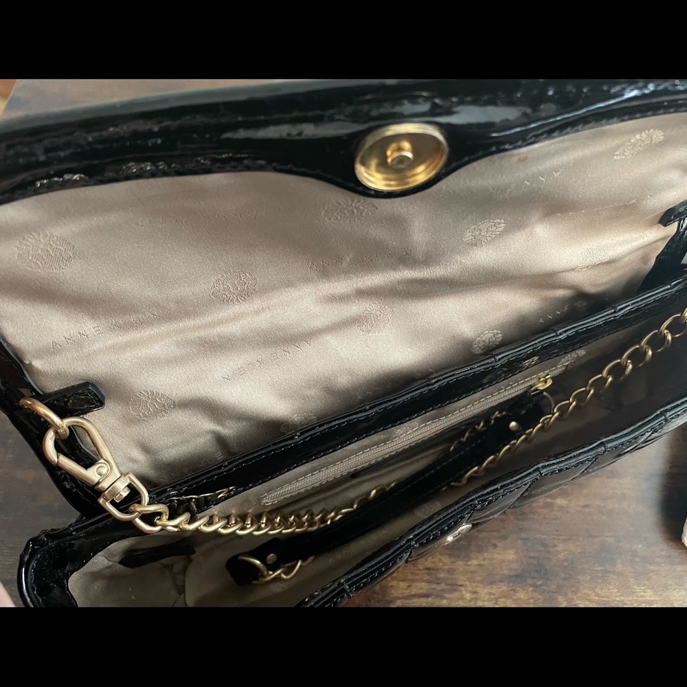 Quilted Shoulder or Clutch Bag - Picture 4 of 6